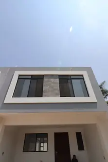 CASA EN ANTICRETICO