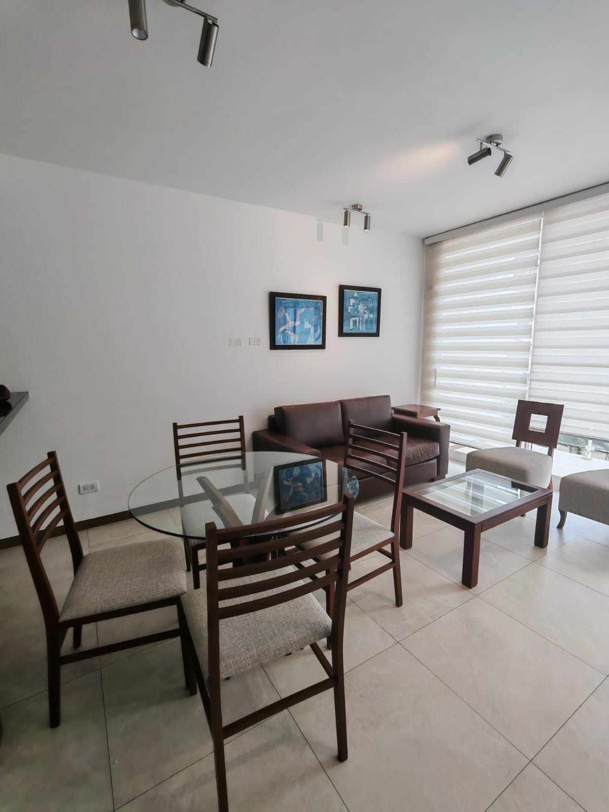 Departamento en Venta de 1 Dormitorio en Equipetrol Barrio Sirari